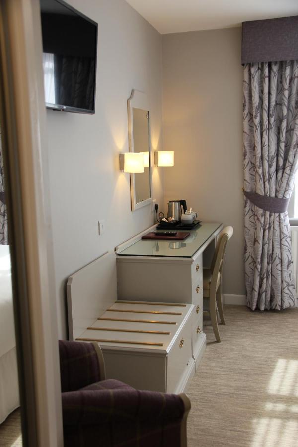 Centennial Hotel Cambridge  Ngoại thất bức ảnh