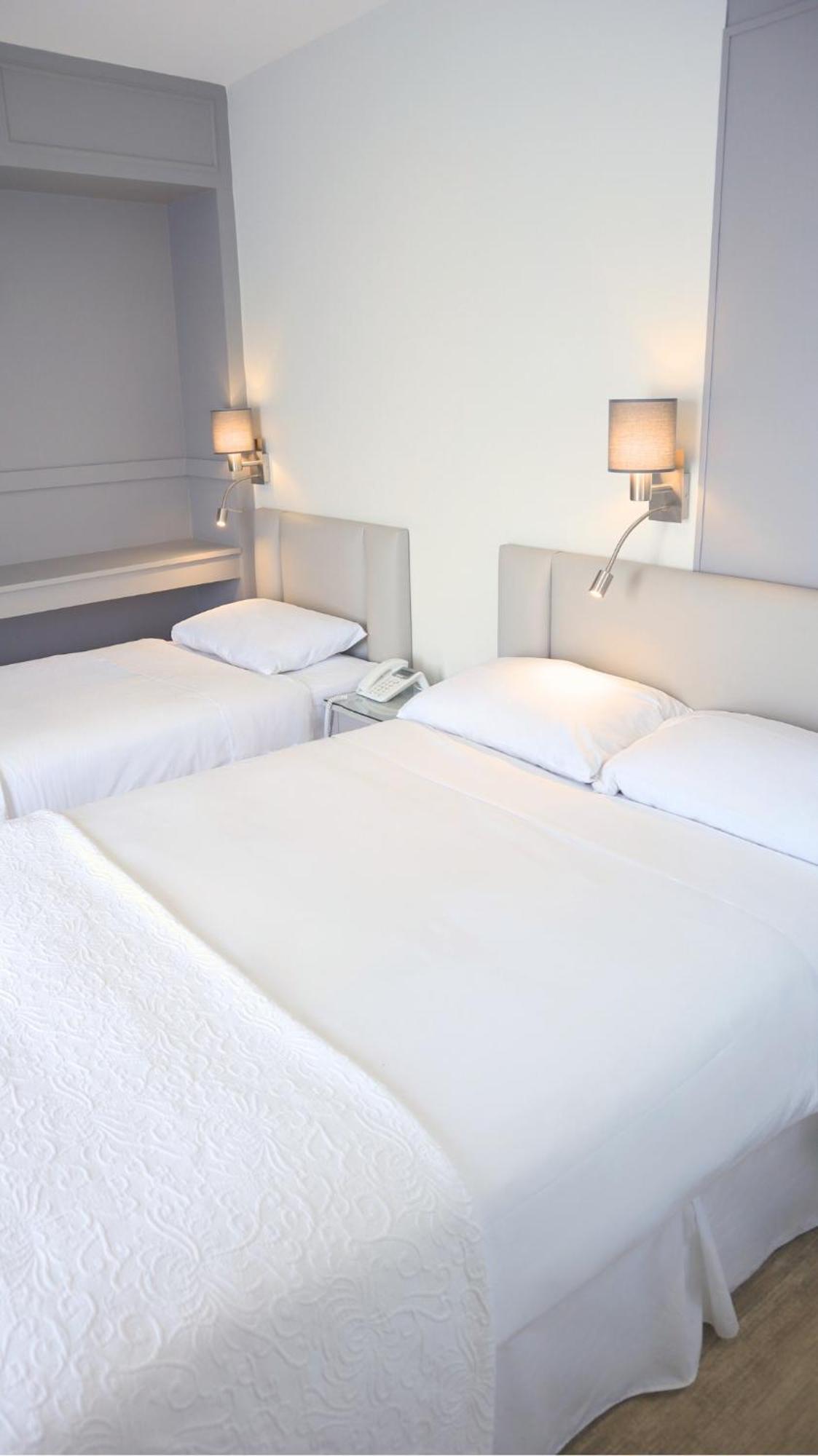 Centennial Hotel Cambridge  Ngoại thất bức ảnh